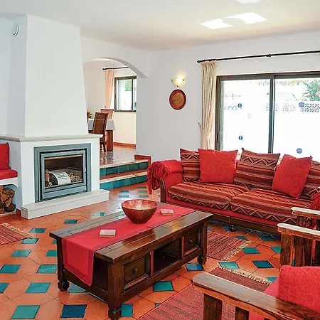 Carvoeiro Sleeps 6 Air Con Wifi Villa *