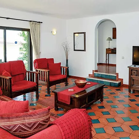 Carvoeiro Sleeps 6 Air Con Wifi Villa *